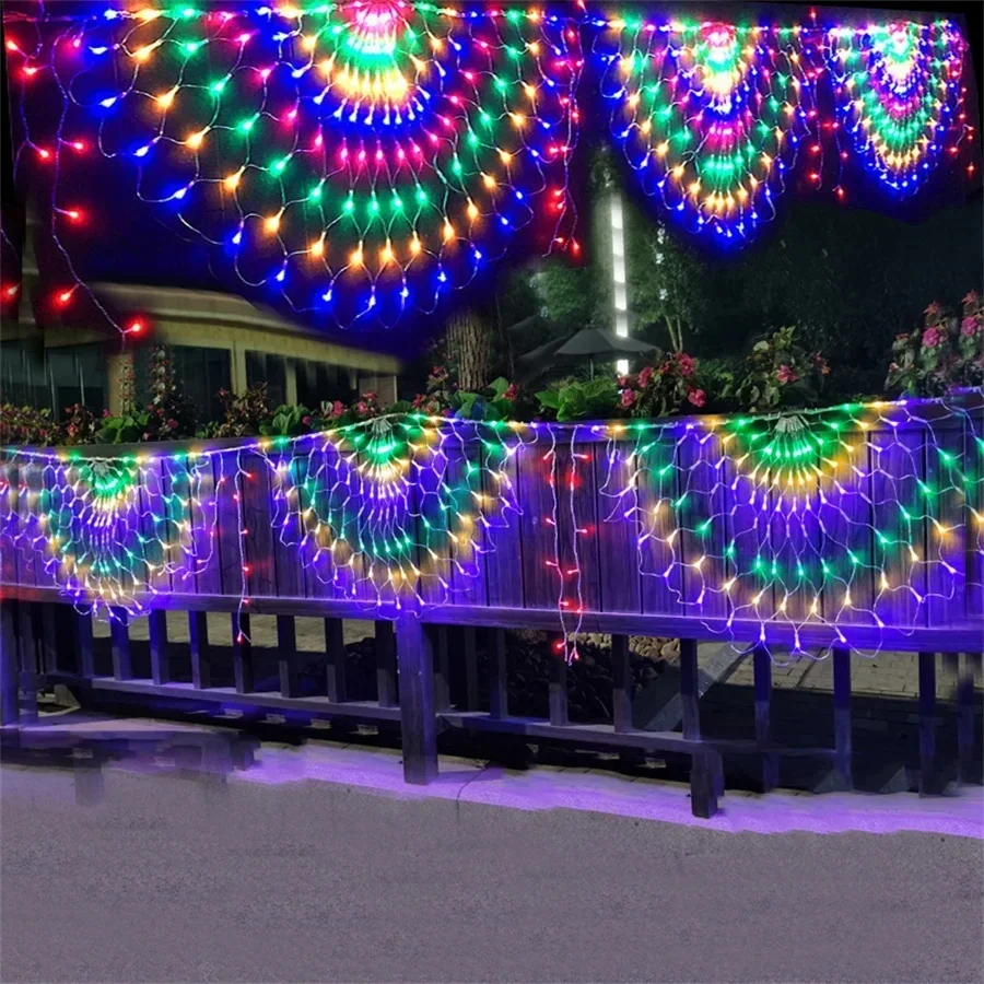Outdoor Lighting Grid Screen - EU/US Plug 3M 3 Peacock LED