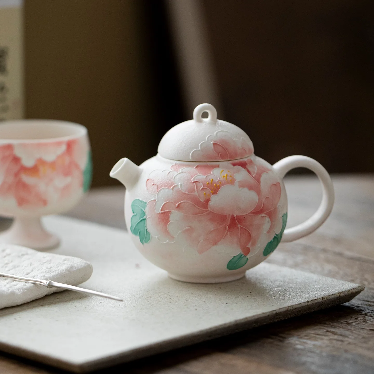 Hand Painted Light Pink Peony  - огляд і ціна Outdoor Lighting Expressions