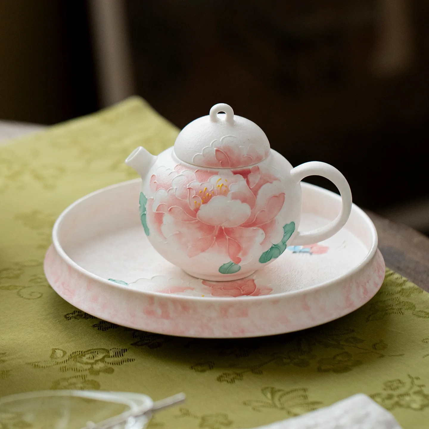 Hand Painted Light Pink Peony  - огляд і ціна Outdoor Lighting Expressions